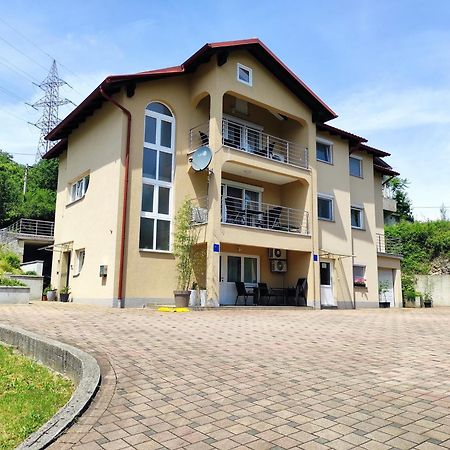 Apartments With A Parking Space Rijeka - 18146 Esterno foto